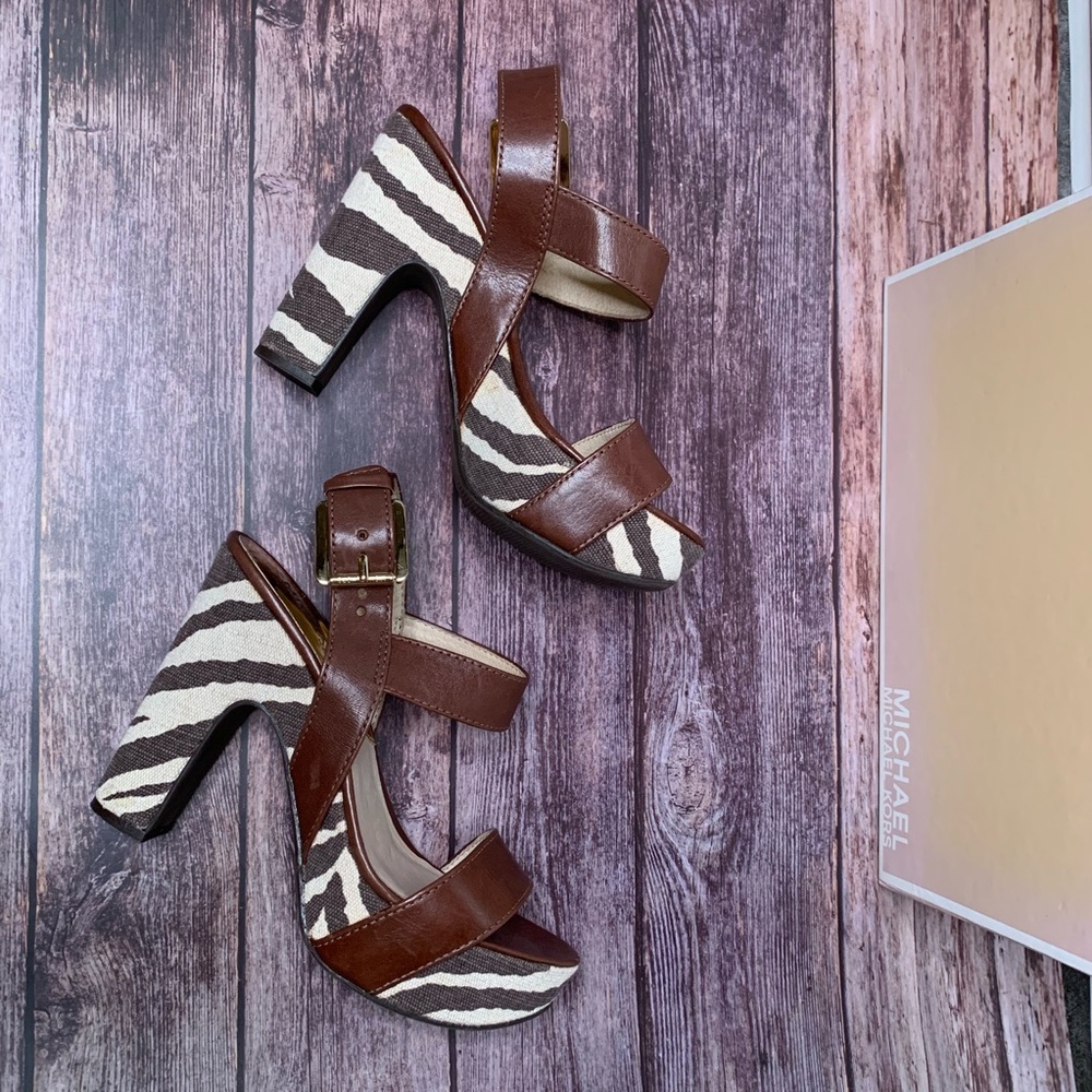 Michael Kors: Ivana Animal Print Sandal